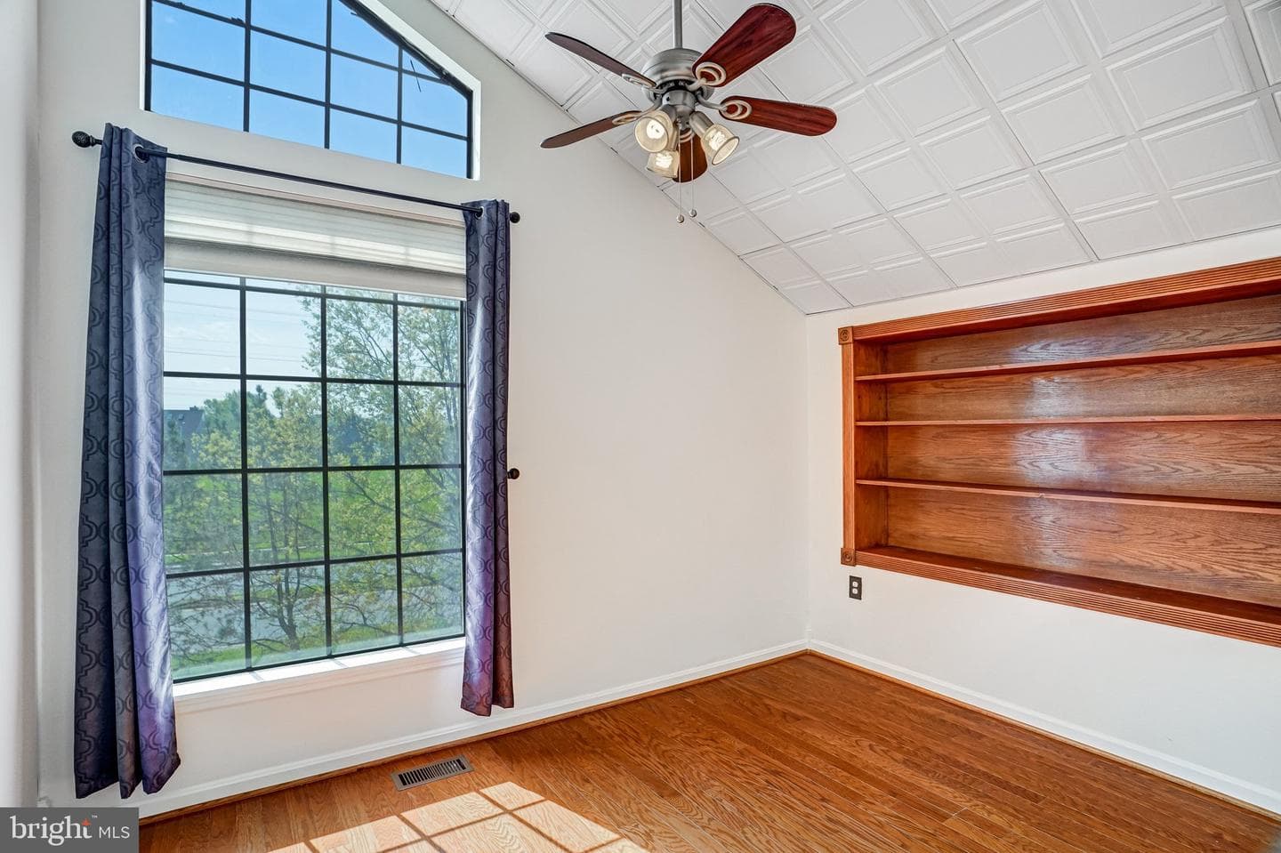 6925 Mary Caroline Circle #j photo 34