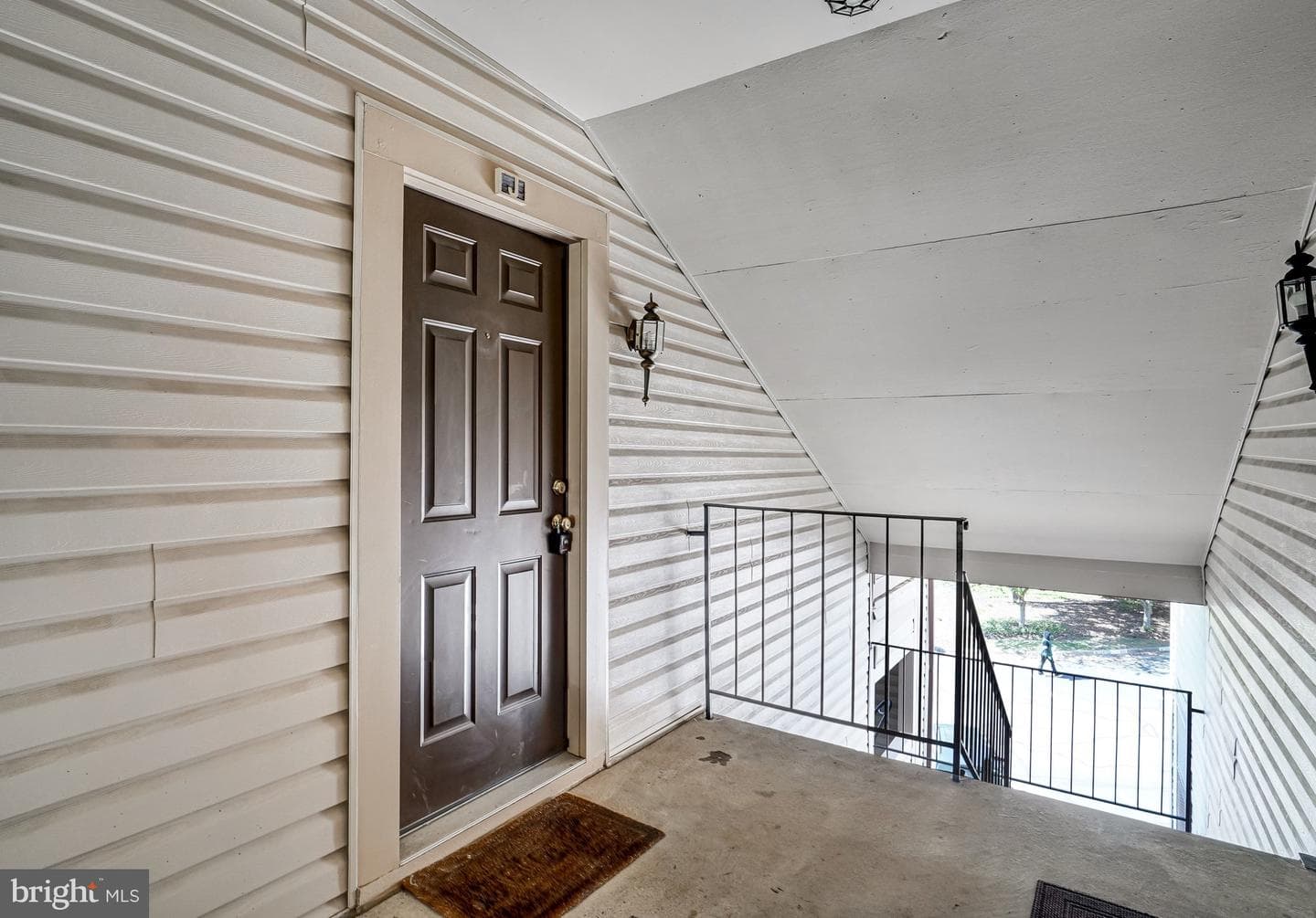 6925 Mary Caroline Circle #j photo 35