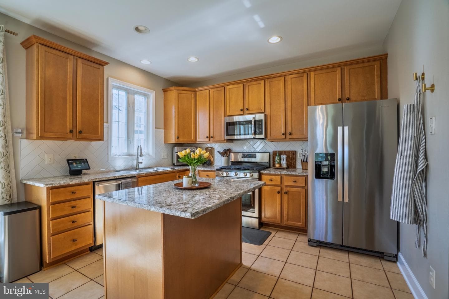 2520 Walnut Leaf Lane photo 12