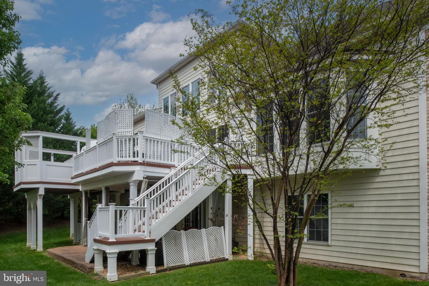 8937 Rhododendron Circle photo 118