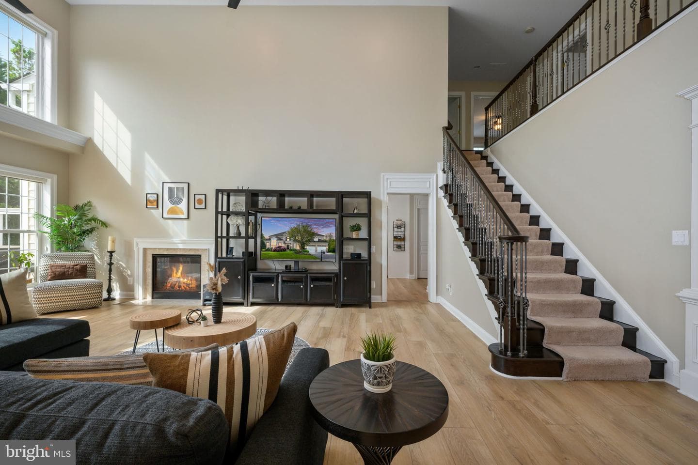8937 Rhododendron Circle photo 16