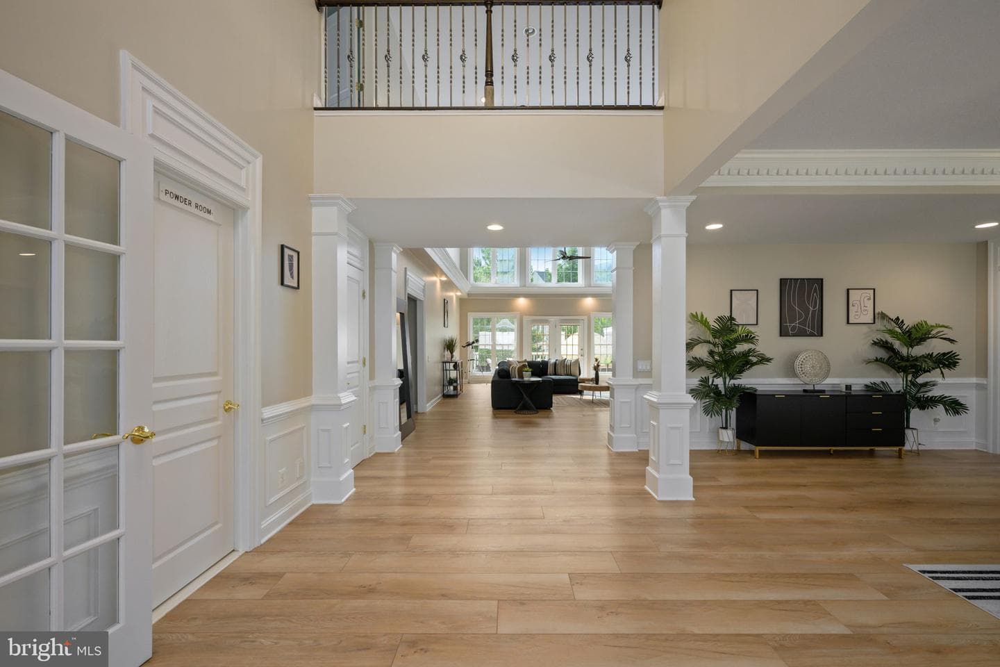 8937 Rhododendron Circle photo 3