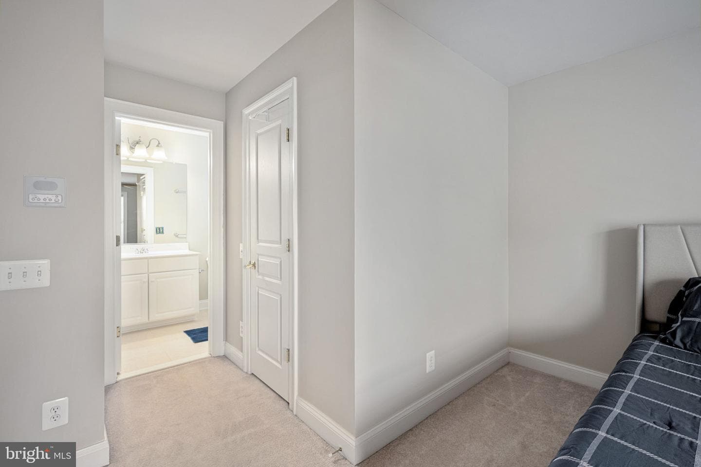8937 Rhododendron Circle photo 67