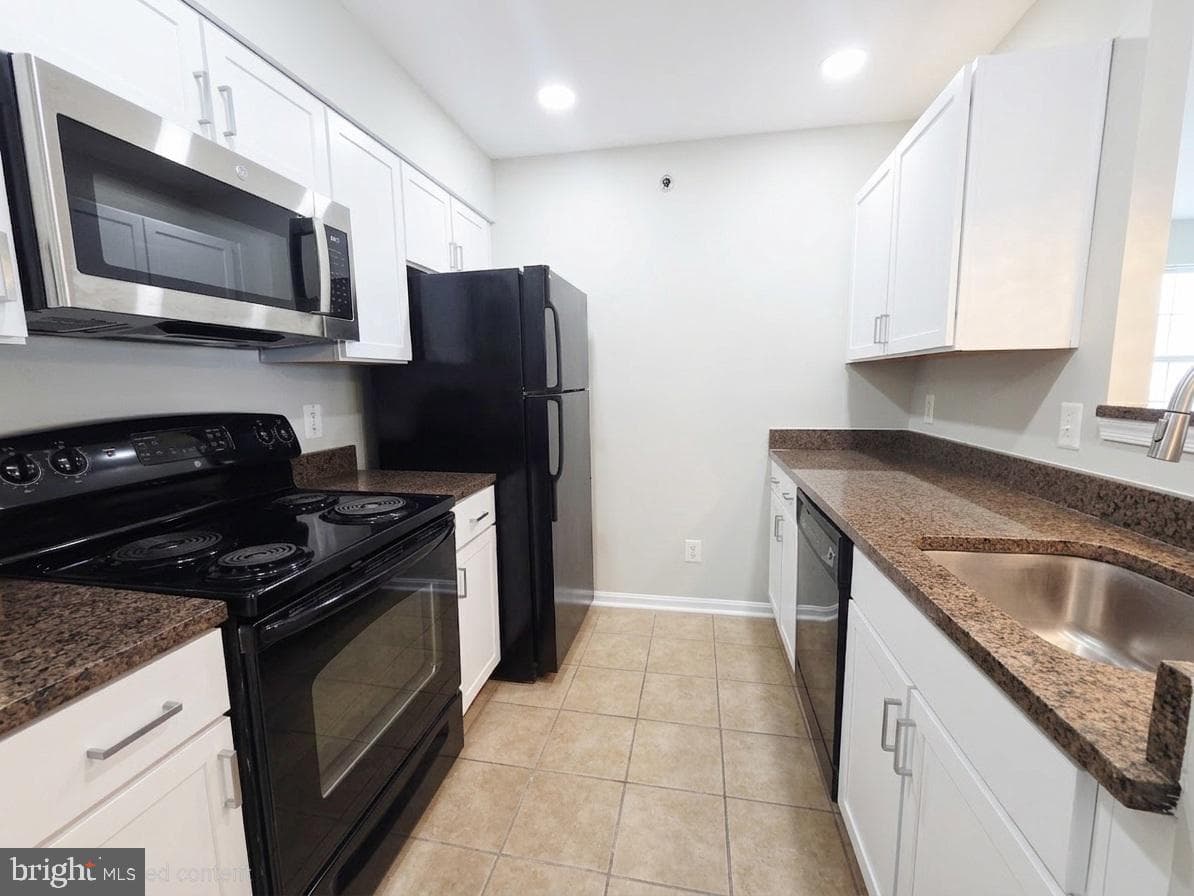 3176 Summit Square Drive #4-E4 photo 3