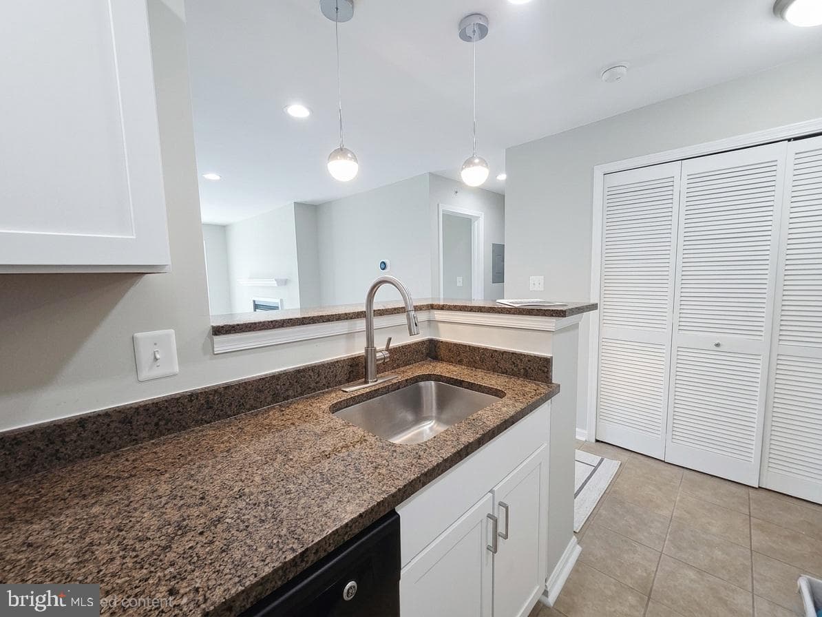 3176 Summit Square Drive #4-E4 photo 7