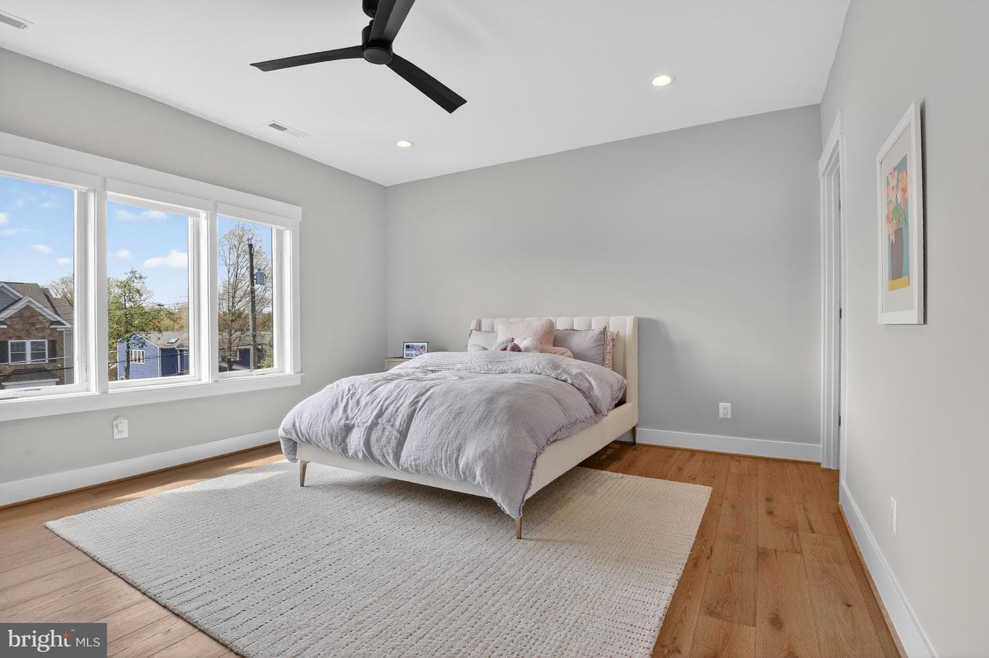 6928 Whitehall Place photo 22