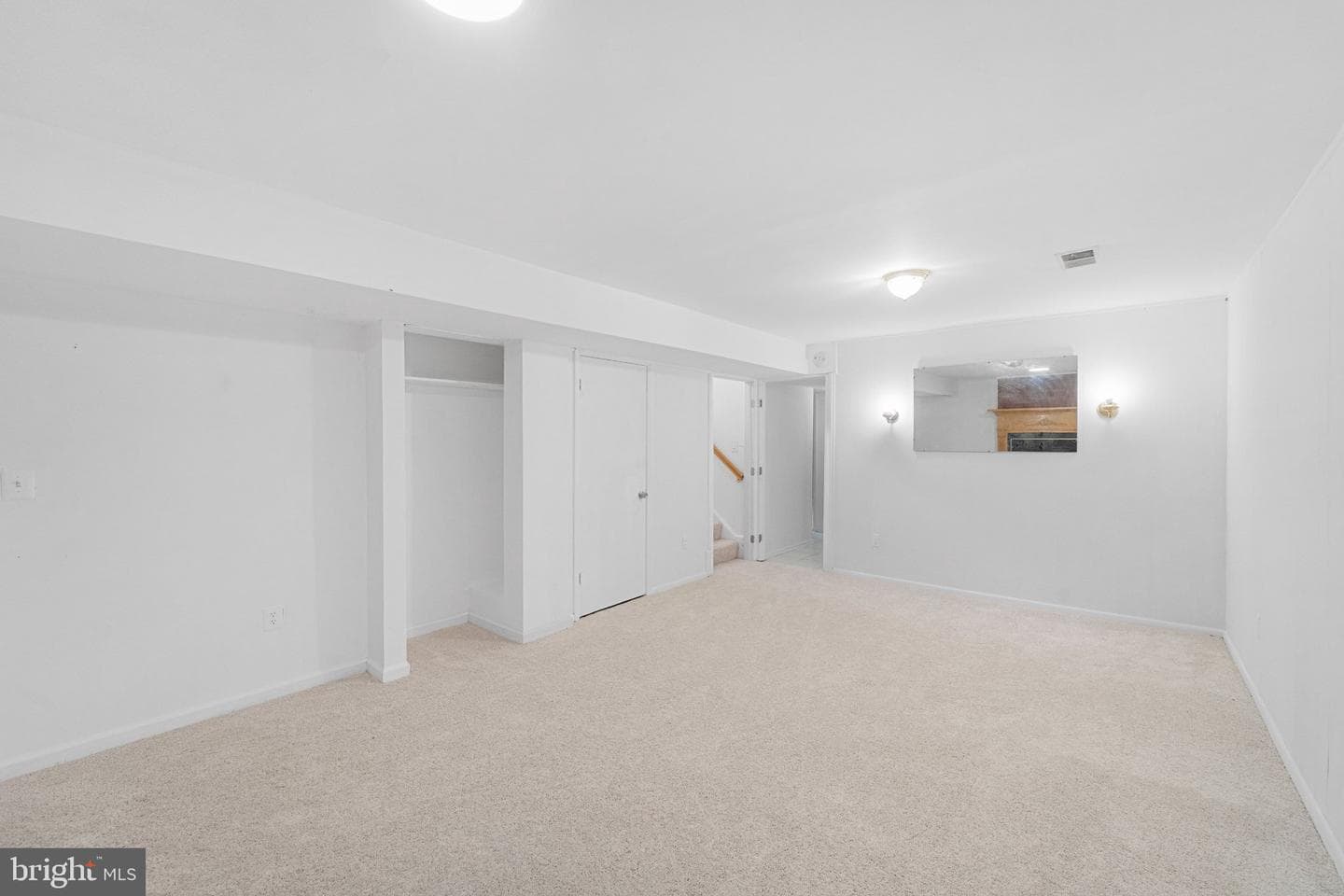 6423 Cabell Court photo 35