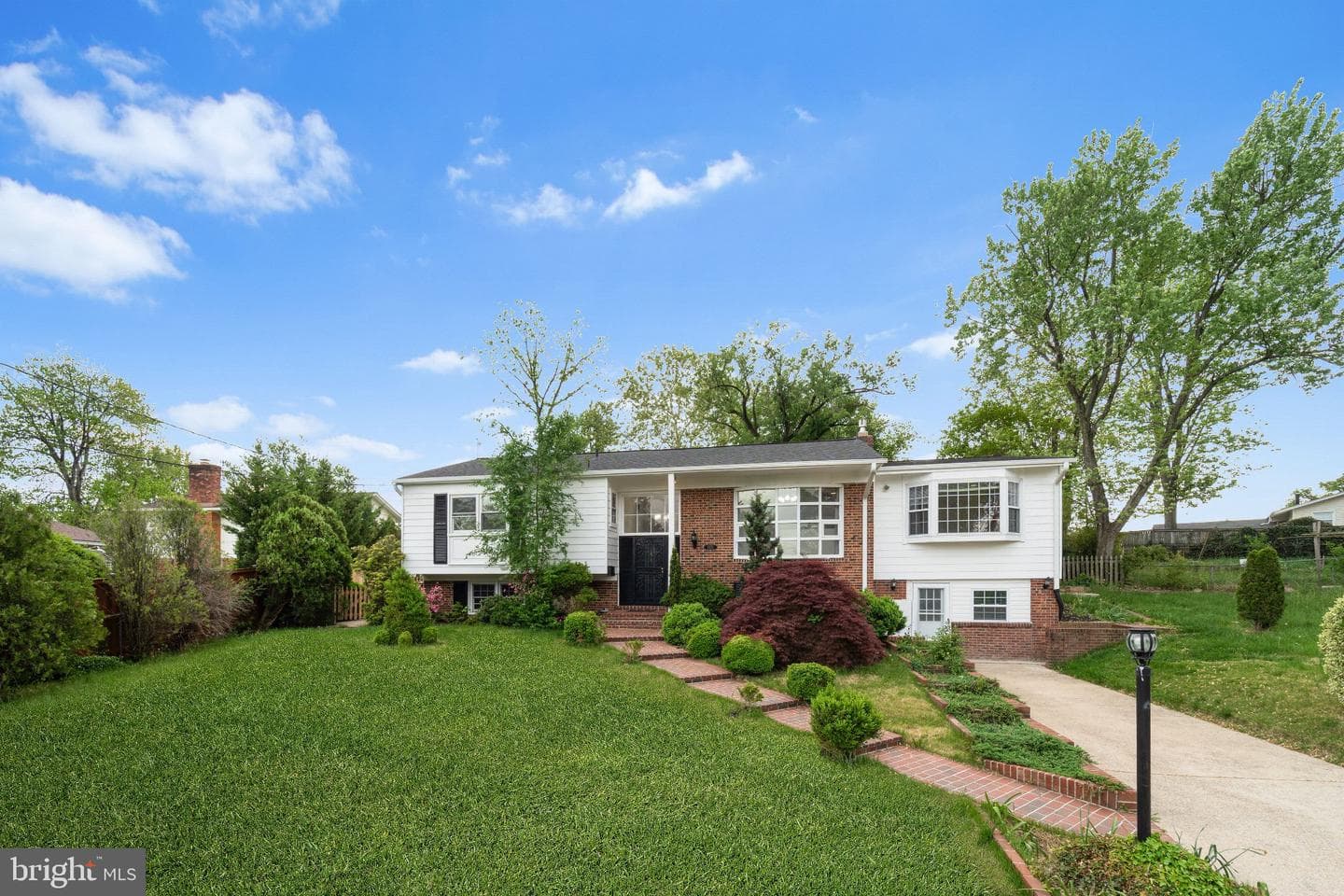 6423 Cabell Court photo 54