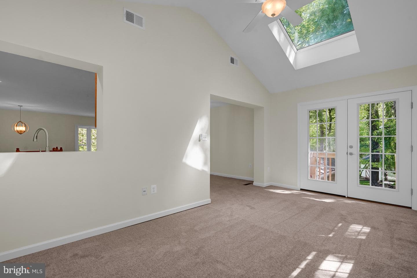 12305 Myterra Way photo 11