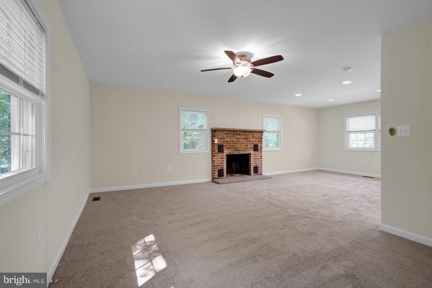 12305 Myterra Way photo 14