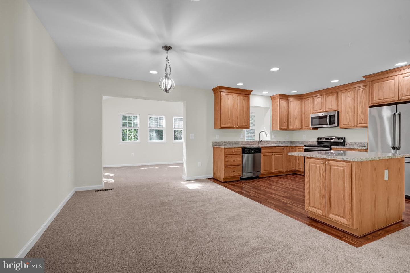 12305 Myterra Way photo 8