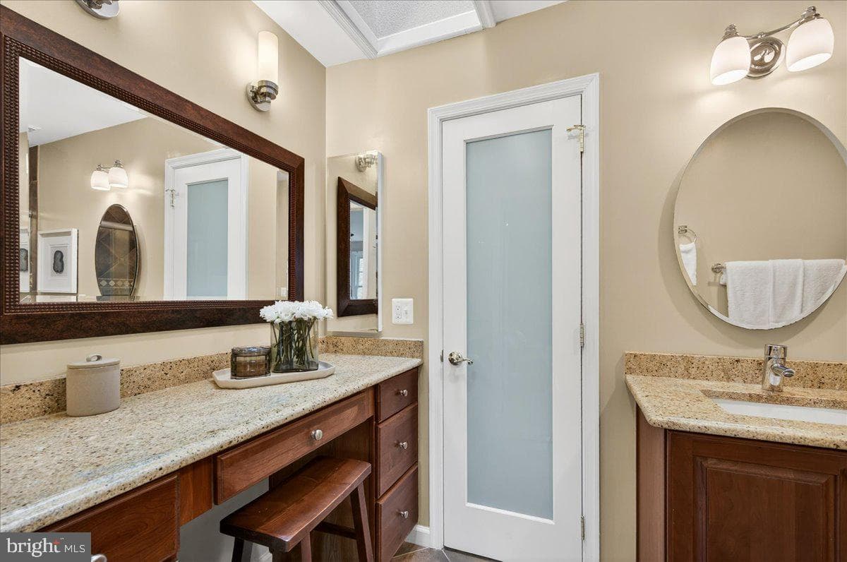 7723 Silver Sage Court photo 33