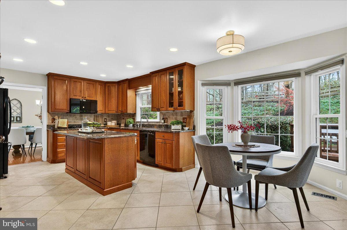 7723 Silver Sage Court photo 7