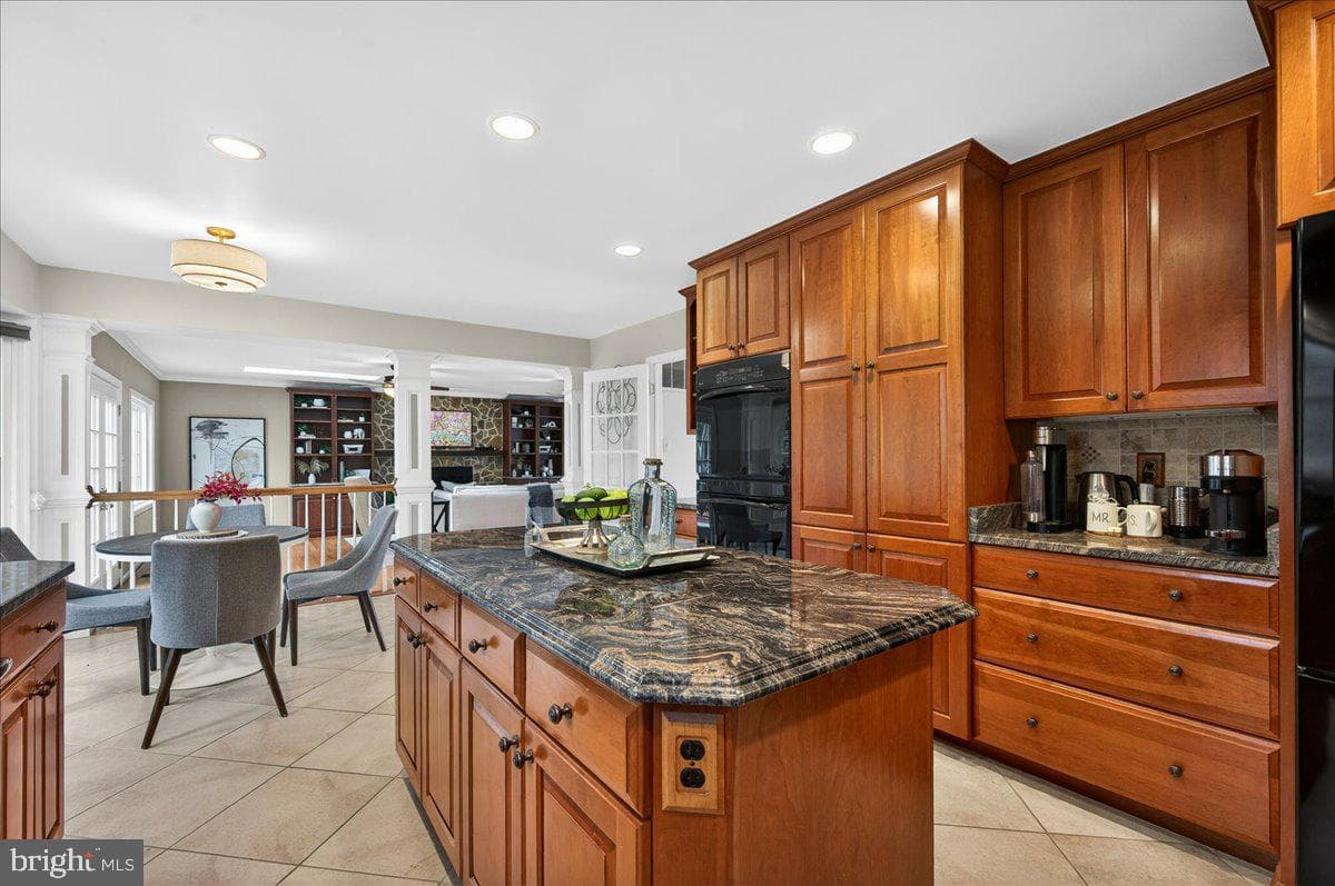 7723 Silver Sage Court photo 8