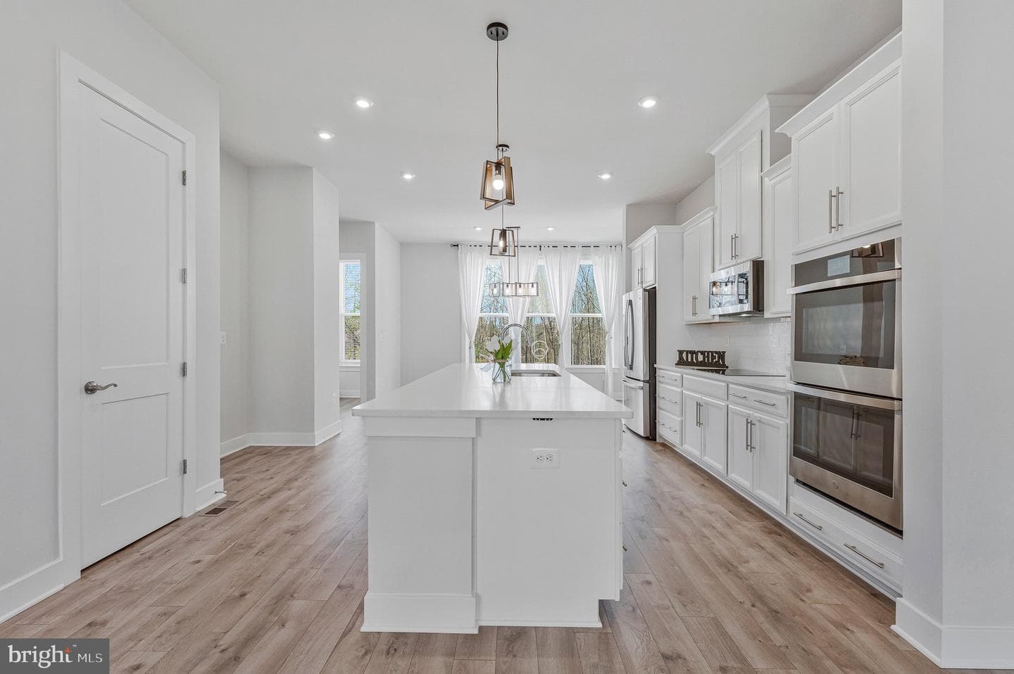 2491 Liberty Loop photo 15