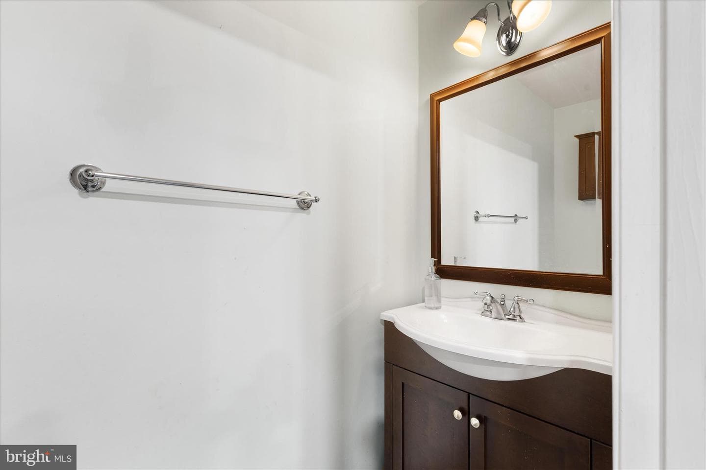 6897 Kerrywood Circle photo 12