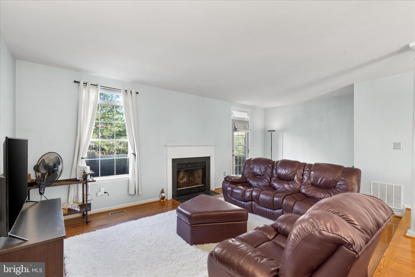 6897 Kerrywood Circle photo 6