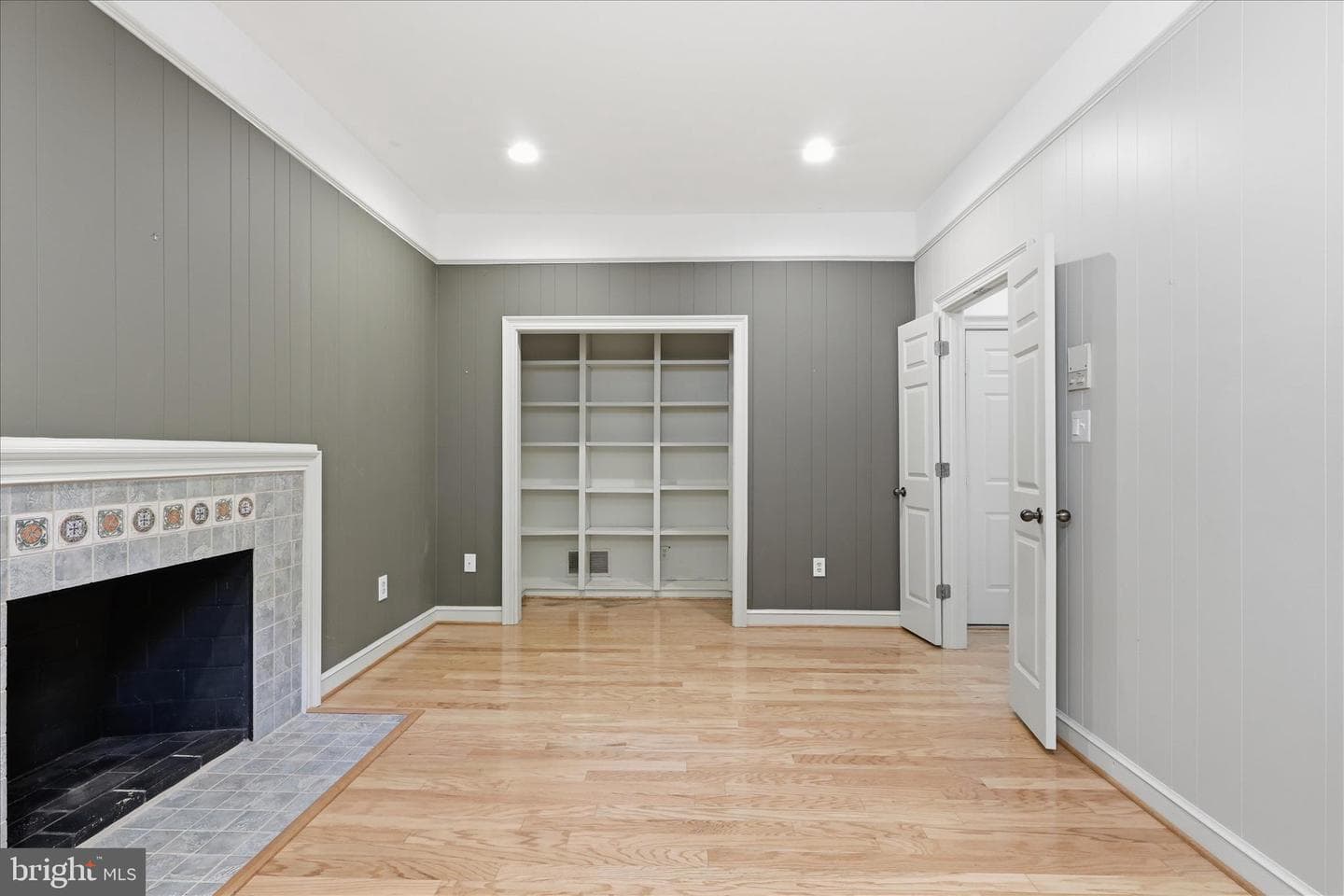 1148 Randolph Road photo 6