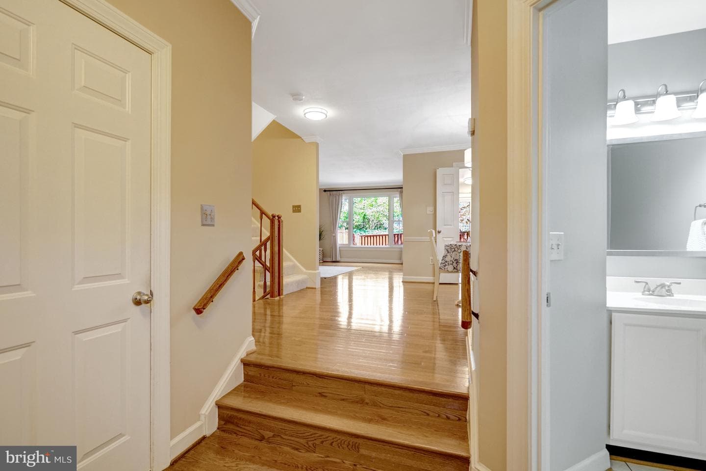 5883 Woodfield Estates Drive photo 4