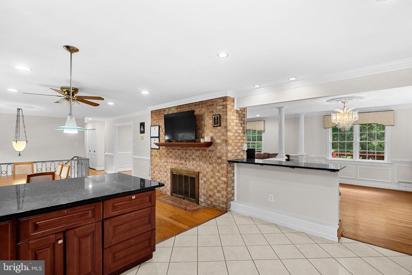 2435 Hunter Mill Road photo 10