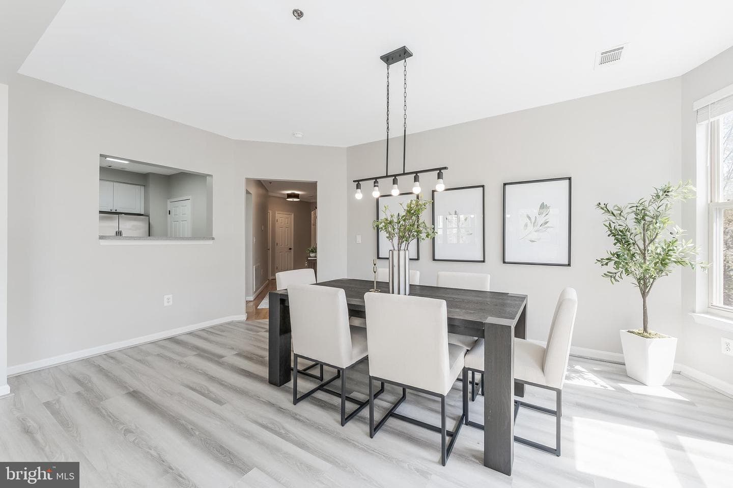 1851 Stratford Park Place #212 photo 15