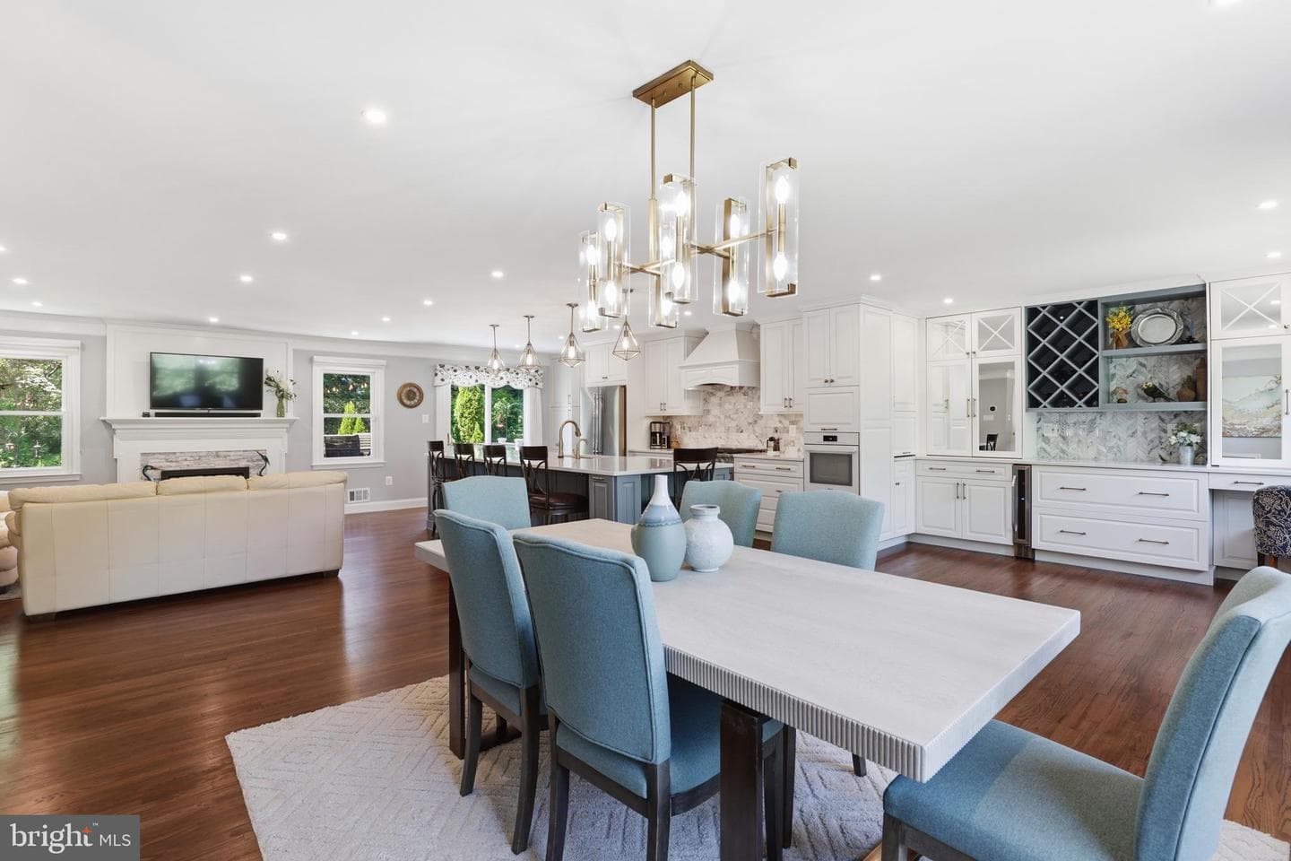 10106 Nadine Drive photo 9