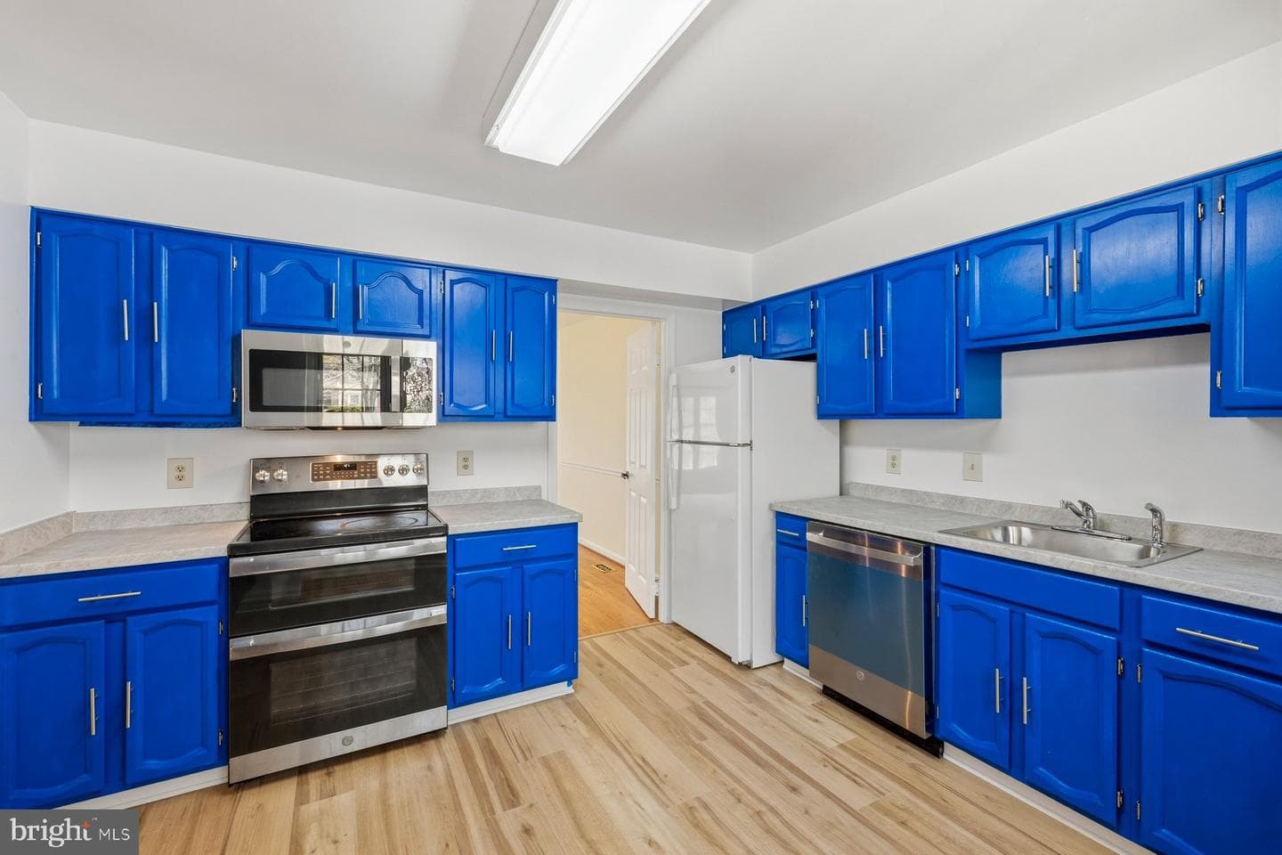 8955 Omega Court photo 11