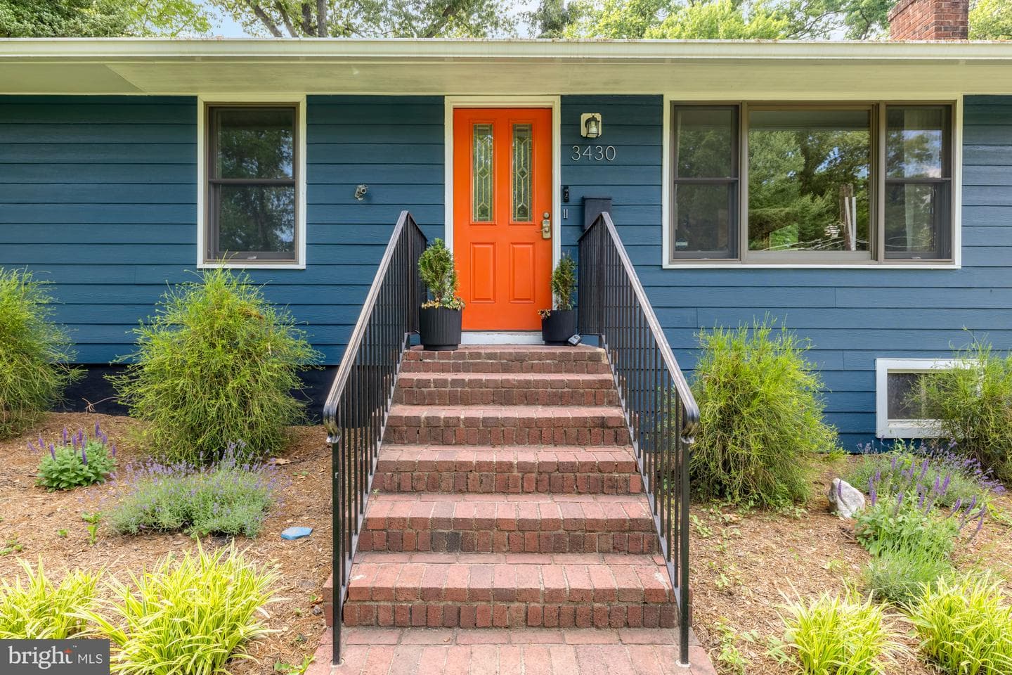 3430 Executive Avenue photo 2