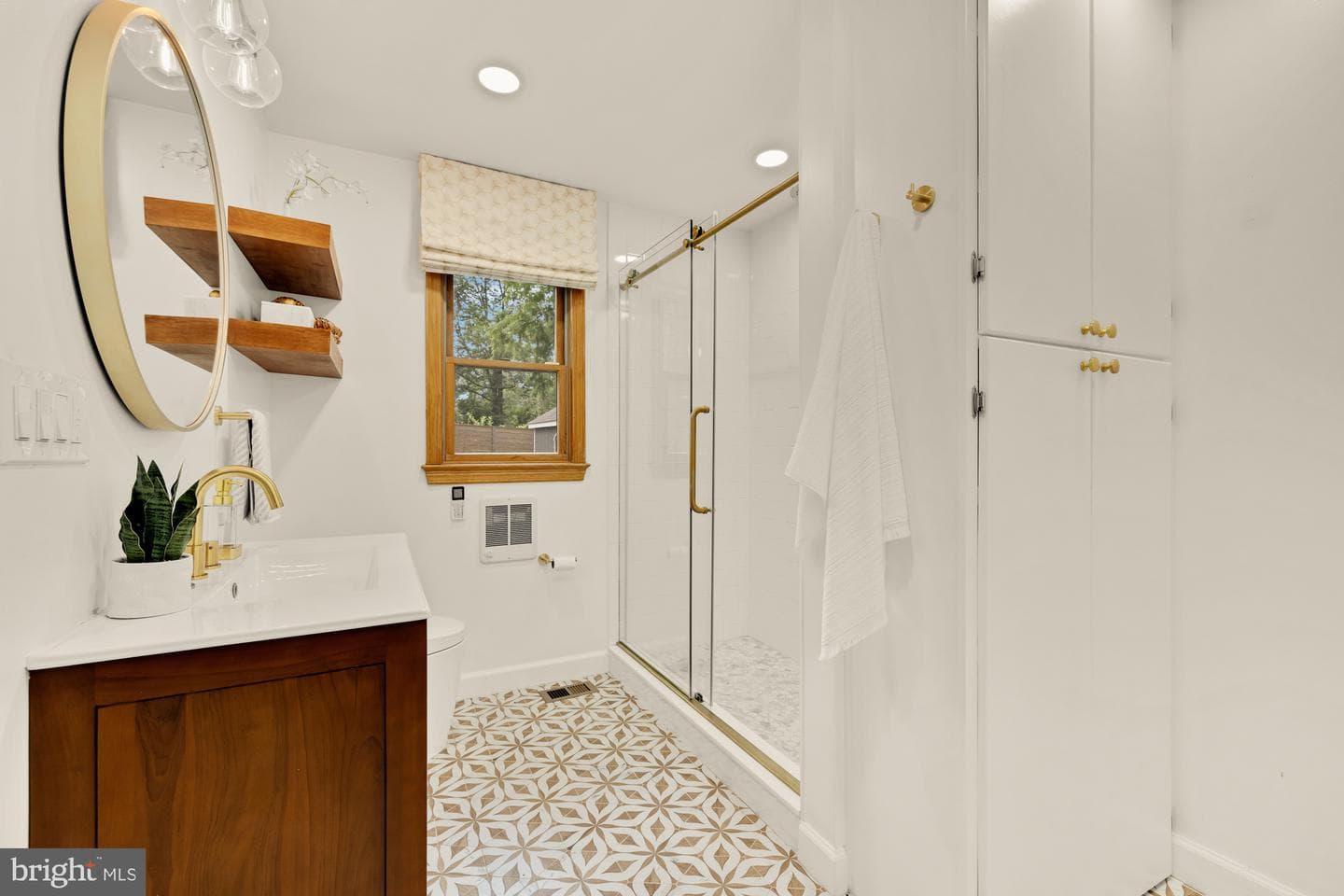 3430 Executive Avenue photo 20