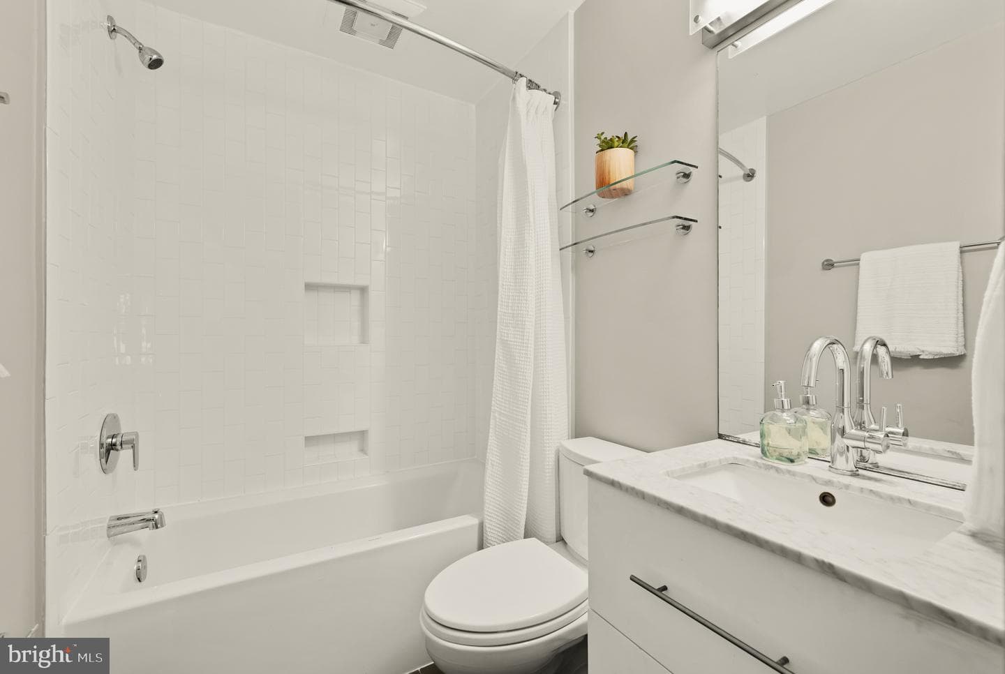 3430 Executive Avenue photo 23