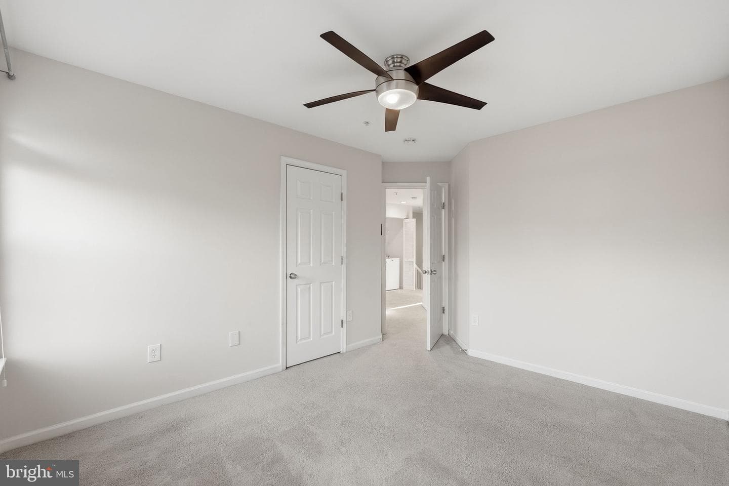 1881 Crescent Park Drive photo 35