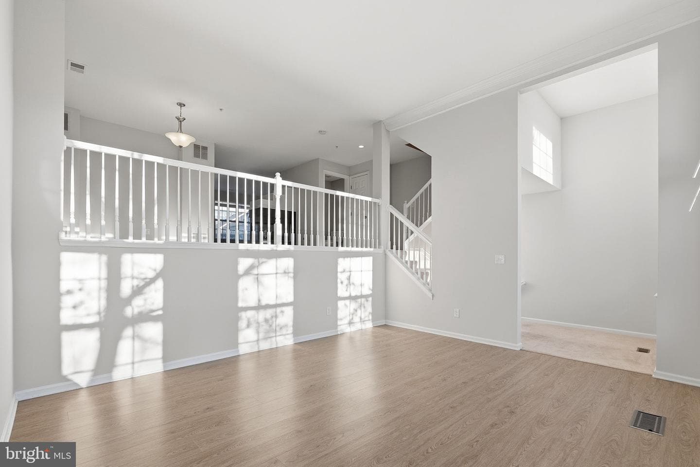 1881 Crescent Park Drive photo 4