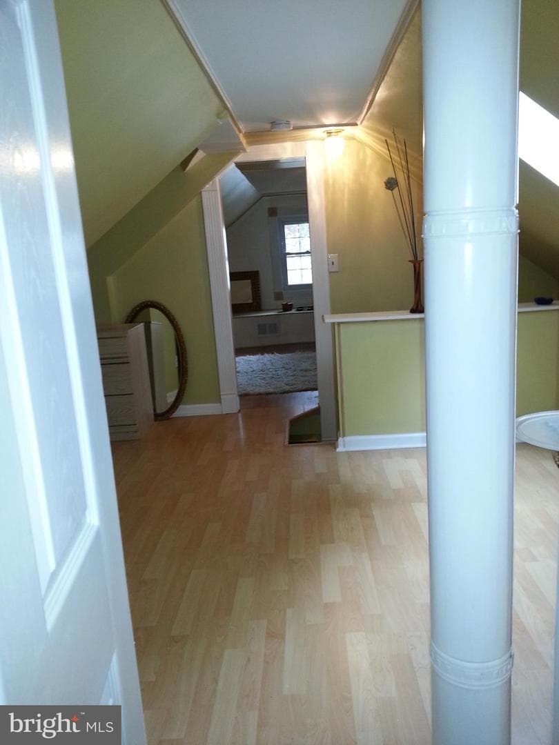 2063 Woodford Road photo 25