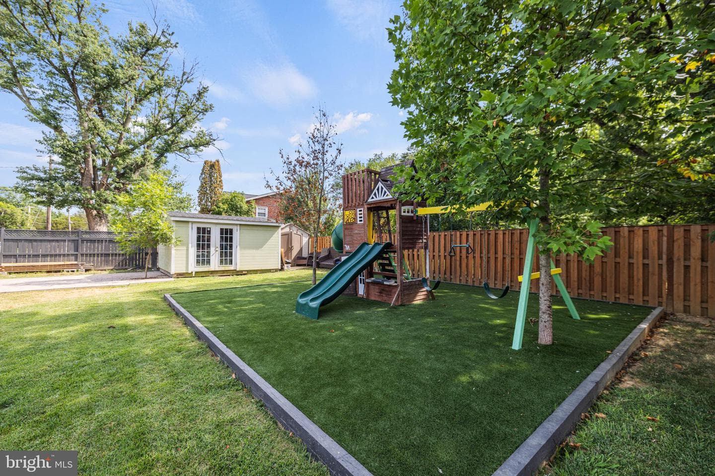 2411 Stokes Lane photo 10