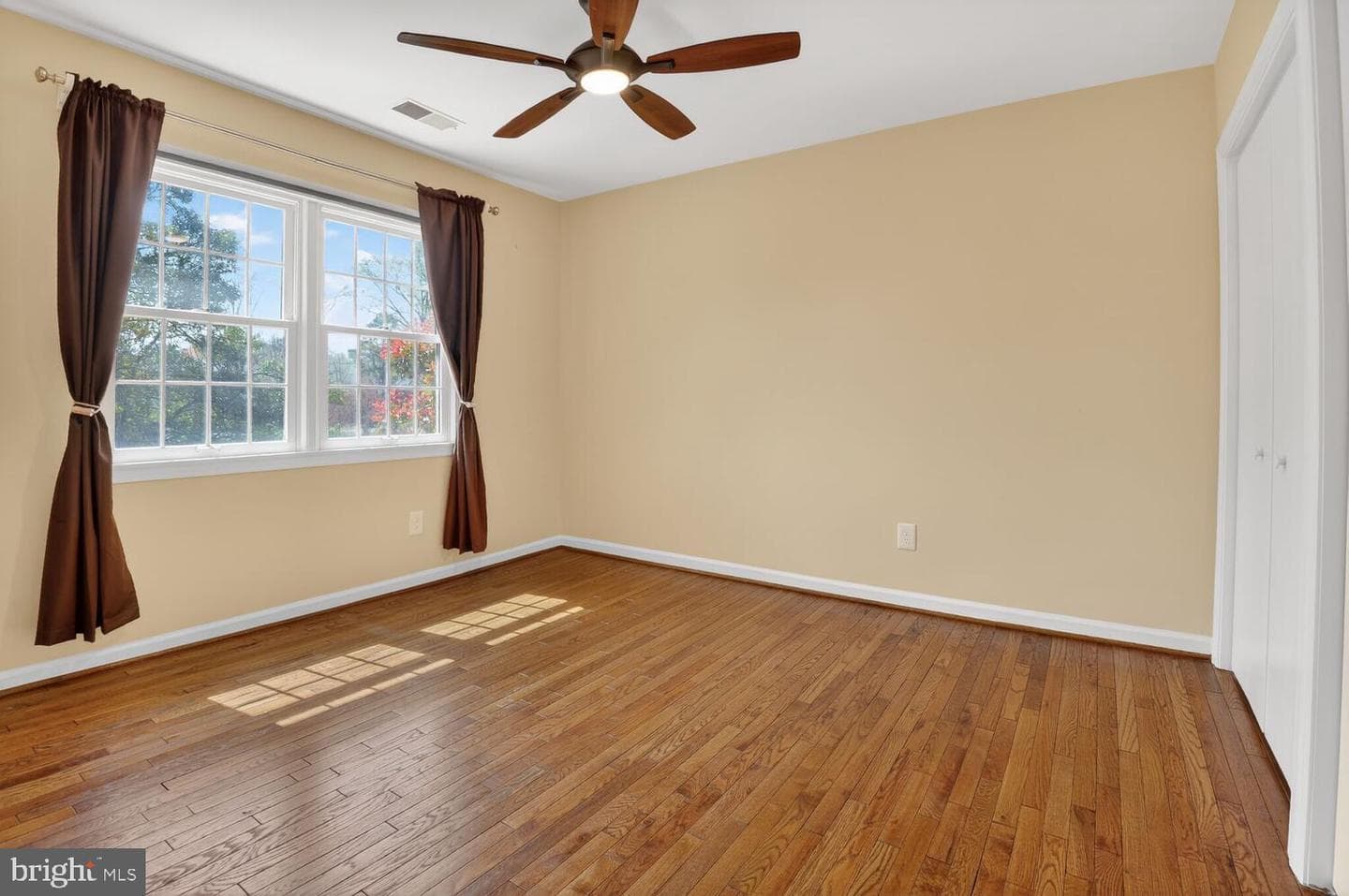 8503 Forrester Boulevard photo 31