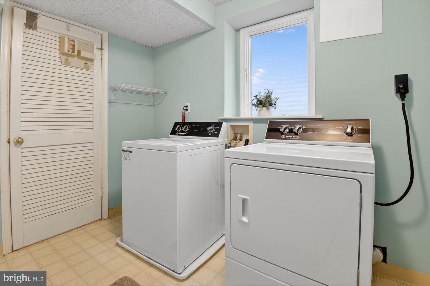 8503 Forrester Boulevard photo 42
