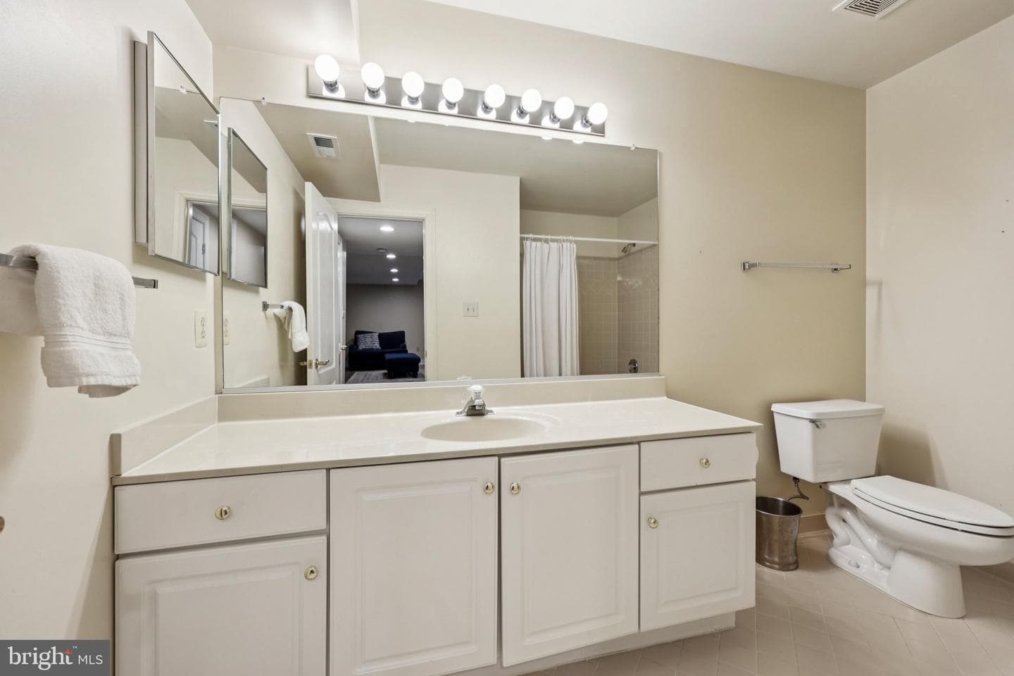 7902 Greenebrook Court photo 57