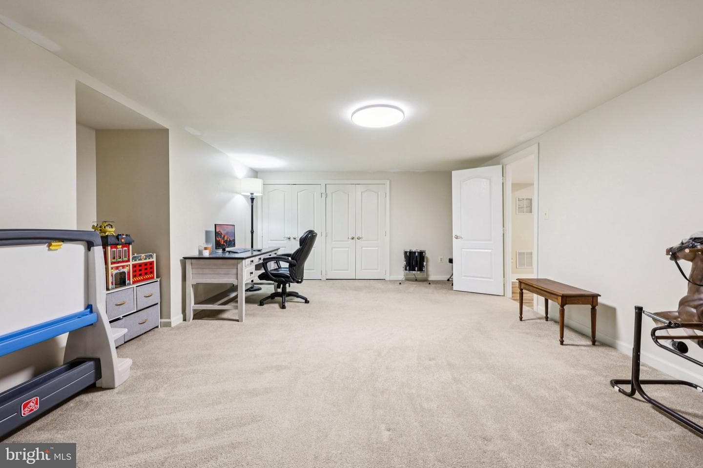 7902 Greenebrook Court photo 61