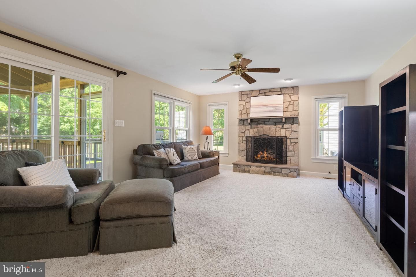 6474 Gristmill Square Lane photo 20
