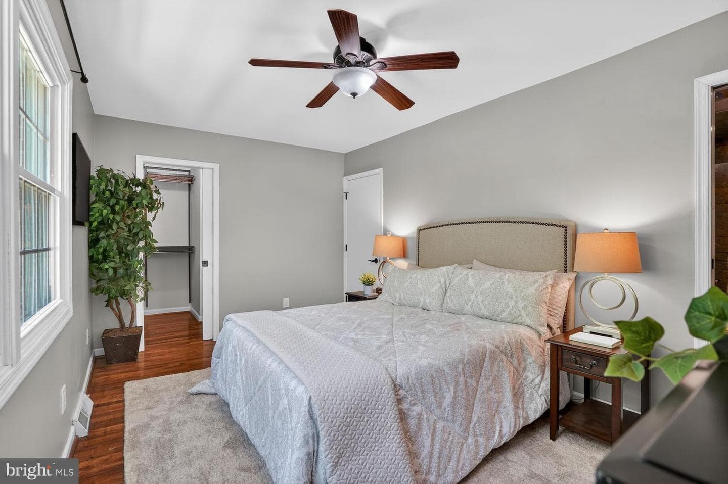 6020 Waterbury Court photo 35