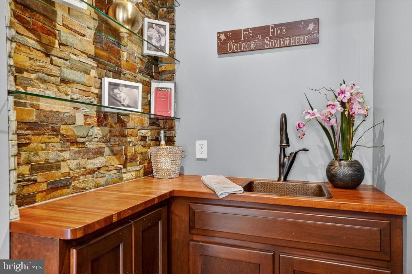 6020 Waterbury Court photo 59