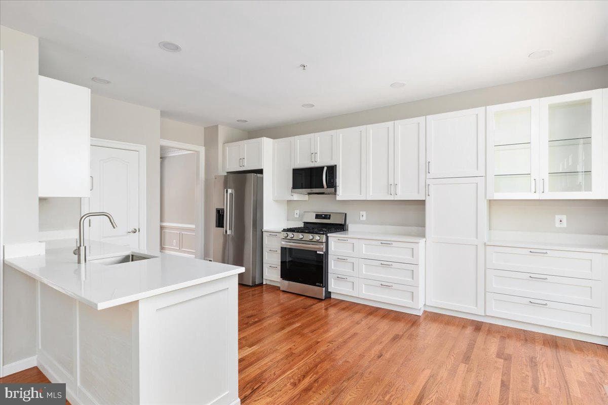 9602 Lagersfield Circle photo 14