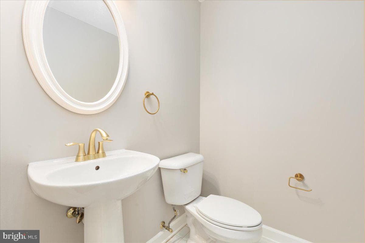 9602 Lagersfield Circle photo 18