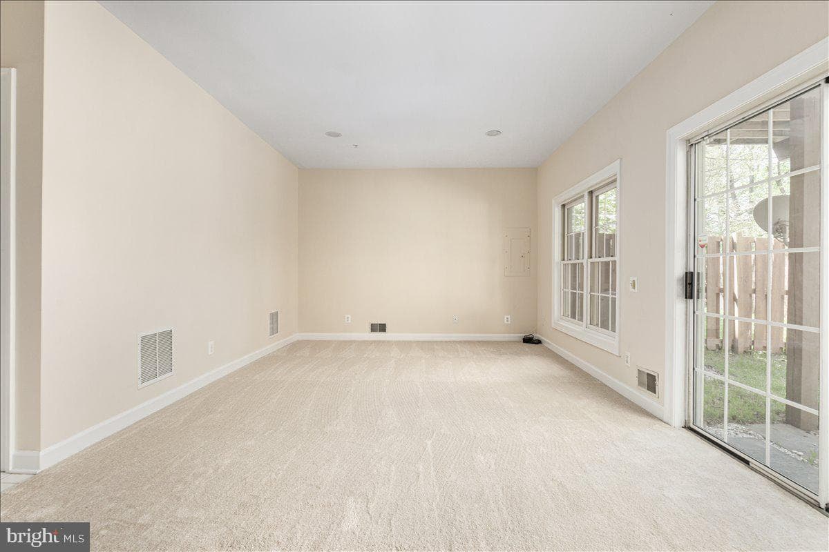 9602 Lagersfield Circle photo 41