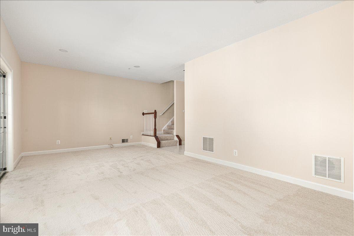 9602 Lagersfield Circle photo 42