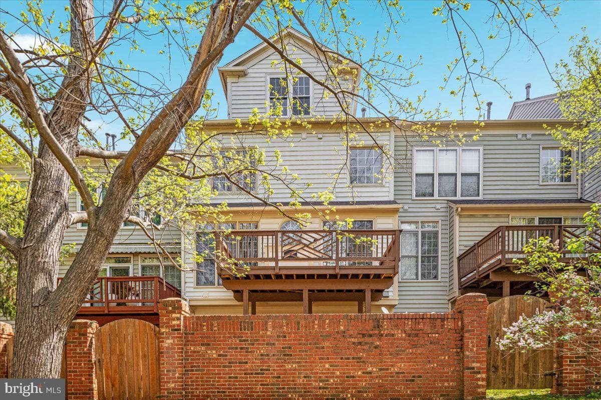 9602 Lagersfield Circle photo 44