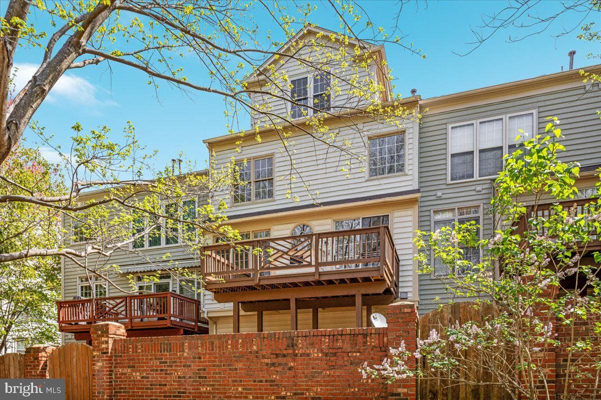 9602 Lagersfield Circle photo 48