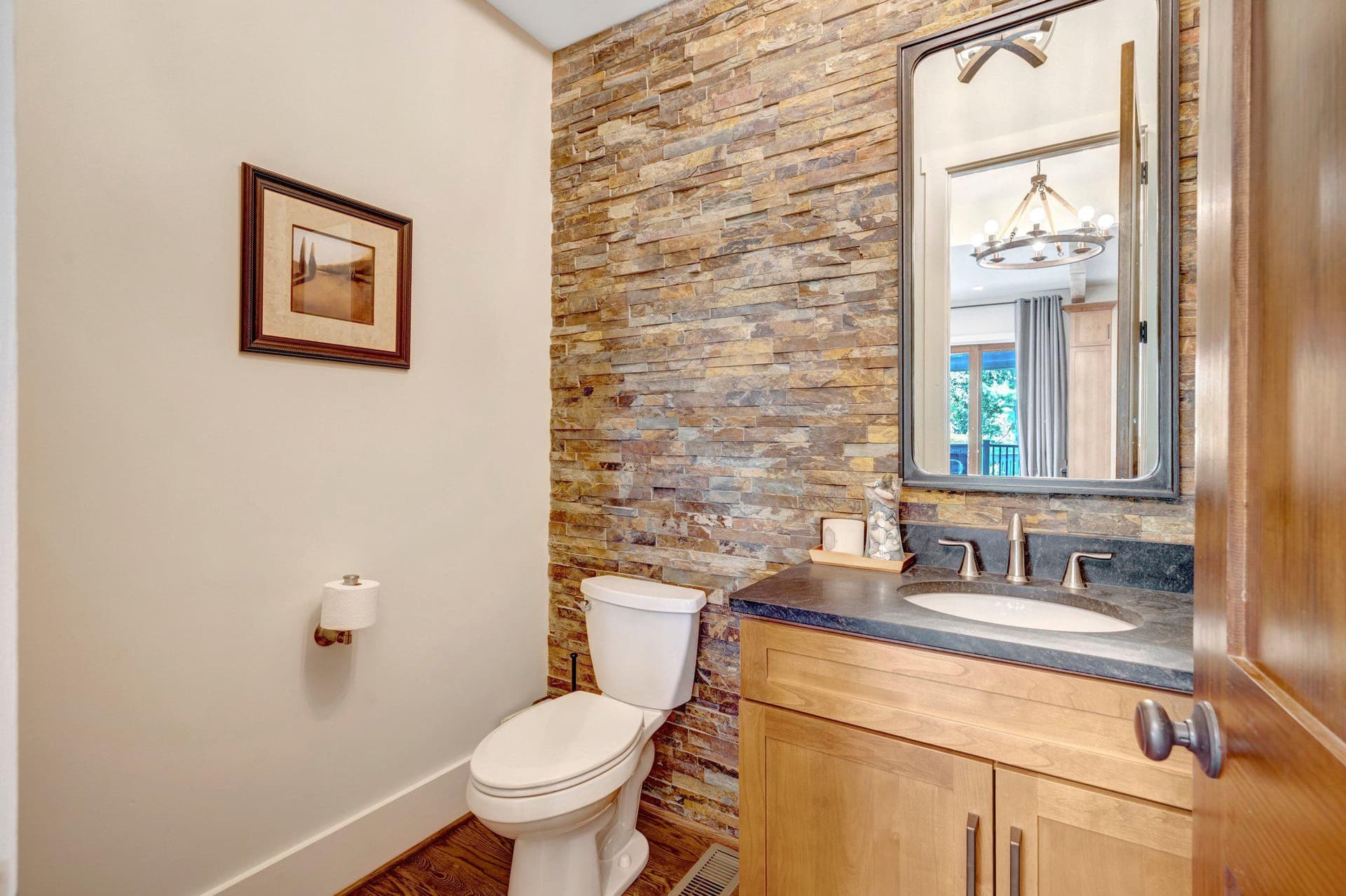 1712 Abbey Oak Drive photo 12