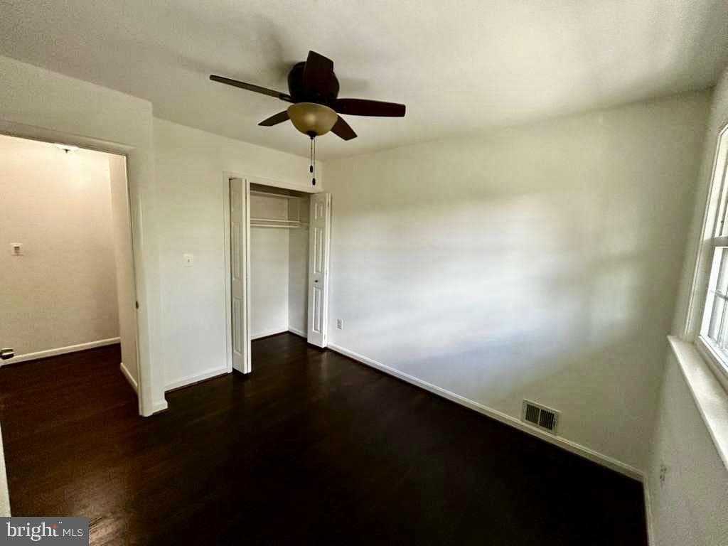 3715 Moss Drive photo 12