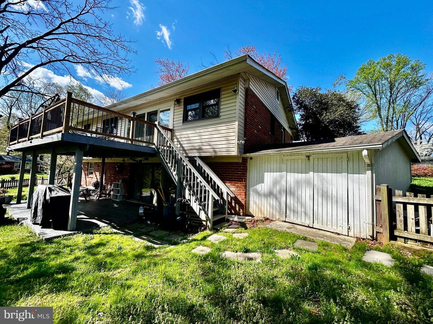 3715 Moss Drive photo 9